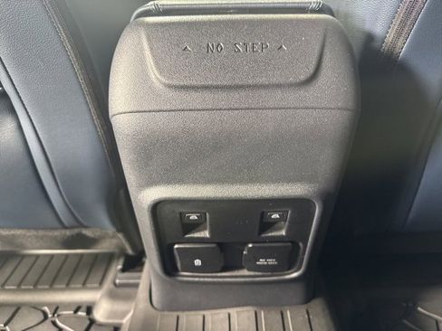 Certified 2024 Ford Bronco Outer Banks image 13