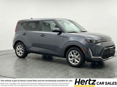 Used 2025 Kia Soul LX w/ LX Technology Package