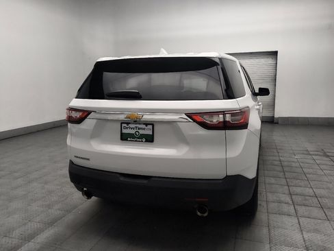 Used 2018 Chevrolet Traverse LS FWD image 7