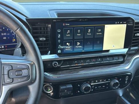 Used 2024 Chevrolet Silverado 1500 LT Trail Boss w/ Protection Package image 10