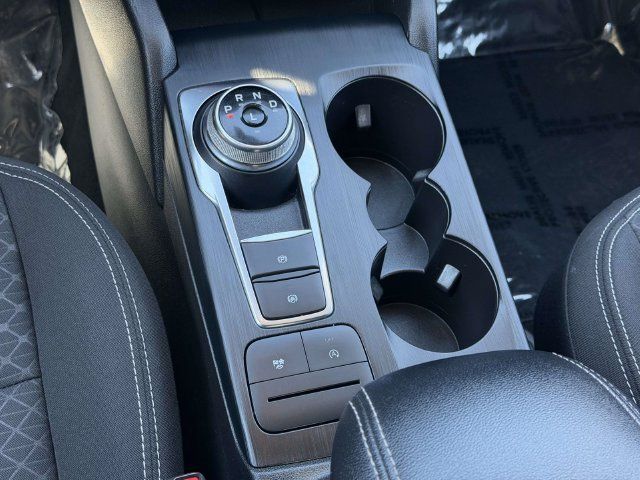 Used 2024 Ford Escape Active AWD/4WD image 19