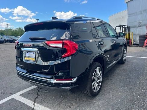 Used 2023 GMC Terrain Denali w/ LPO, Floor Liner Package AWD/4WD image 5
