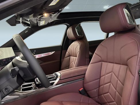 New 2026 BMW i7 eDrive50 image 21