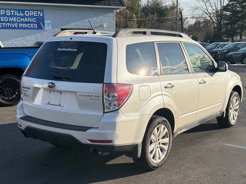 Used 2011 Subaru Forester 2.5X Premium w/ All-Weather Pkg image 9