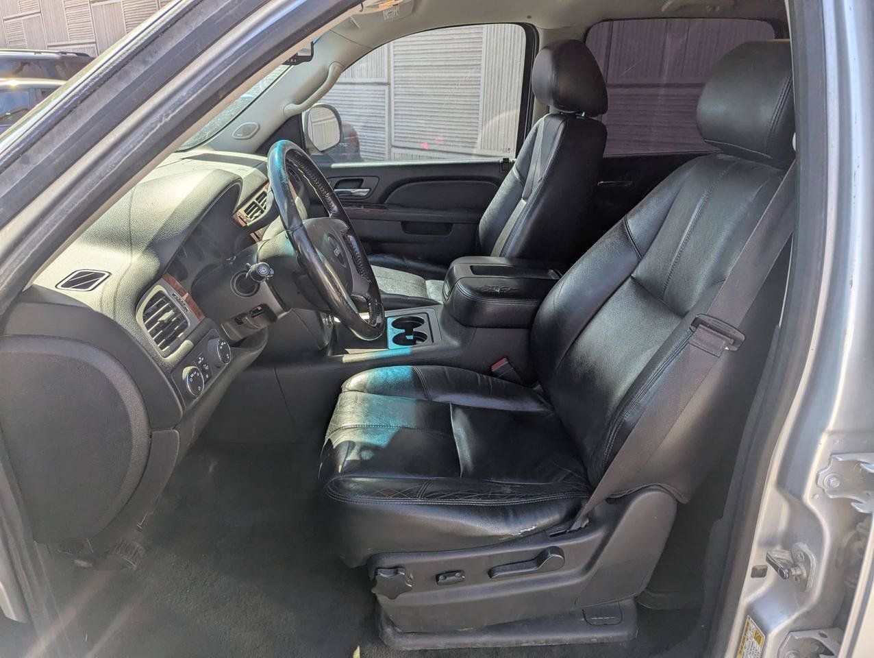 Used 2013 GMC Yukon XL SLT AWD/4WD image 11