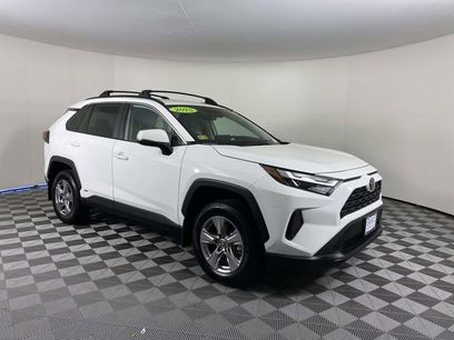 Used 2025 Toyota RAV4 XLE w/ Convenience Package