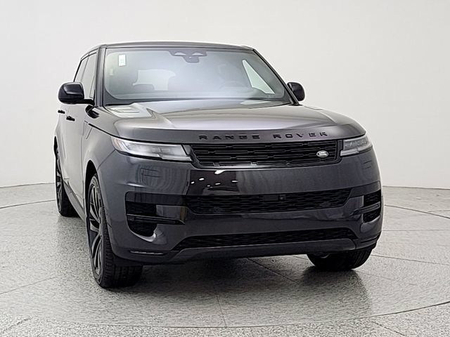 New 2026 Land Rover Range Rover Sport SE AWD/4WD image 2