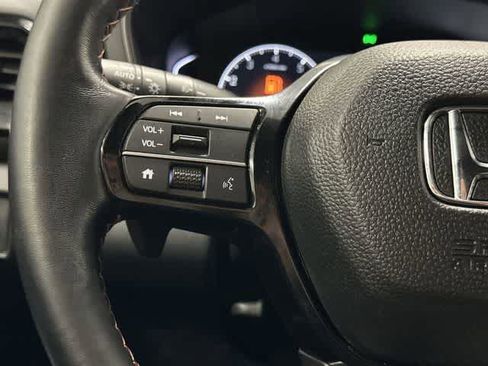 Used 2024 Honda Pilot TrailSport image 17
