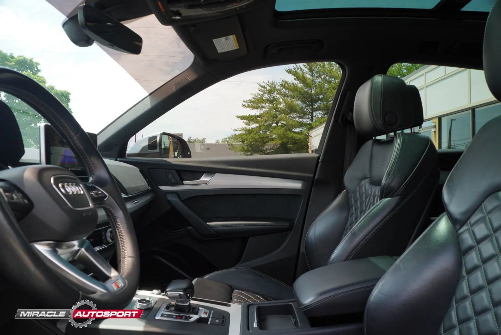 Used 2018 Audi SQ5 Premium Plus w/ Navigation Package AWD/4WD image 20