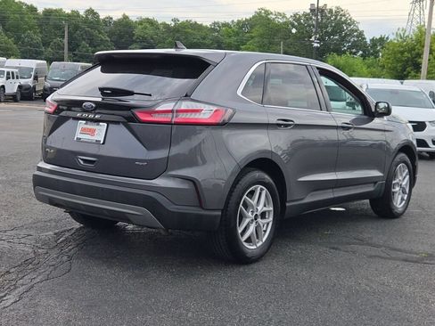 Used 2024 Ford Edge SEL AWD/4WD image 16