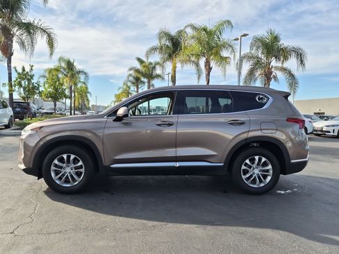 Used 2020 Hyundai Santa Fe SEL FWD image 7