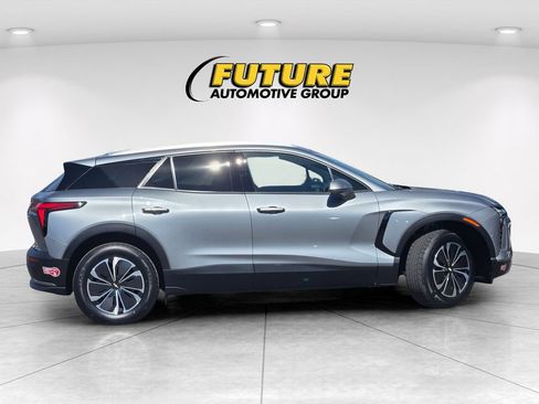 Used 2024 Chevrolet Blazer EV LT AWD/4WD image 22