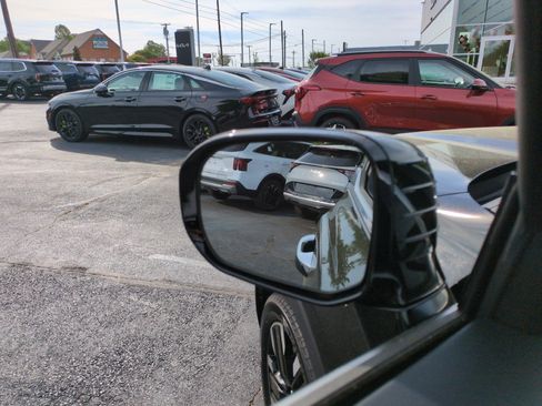 Used 2025 Kia Telluride SX Prestige image 14