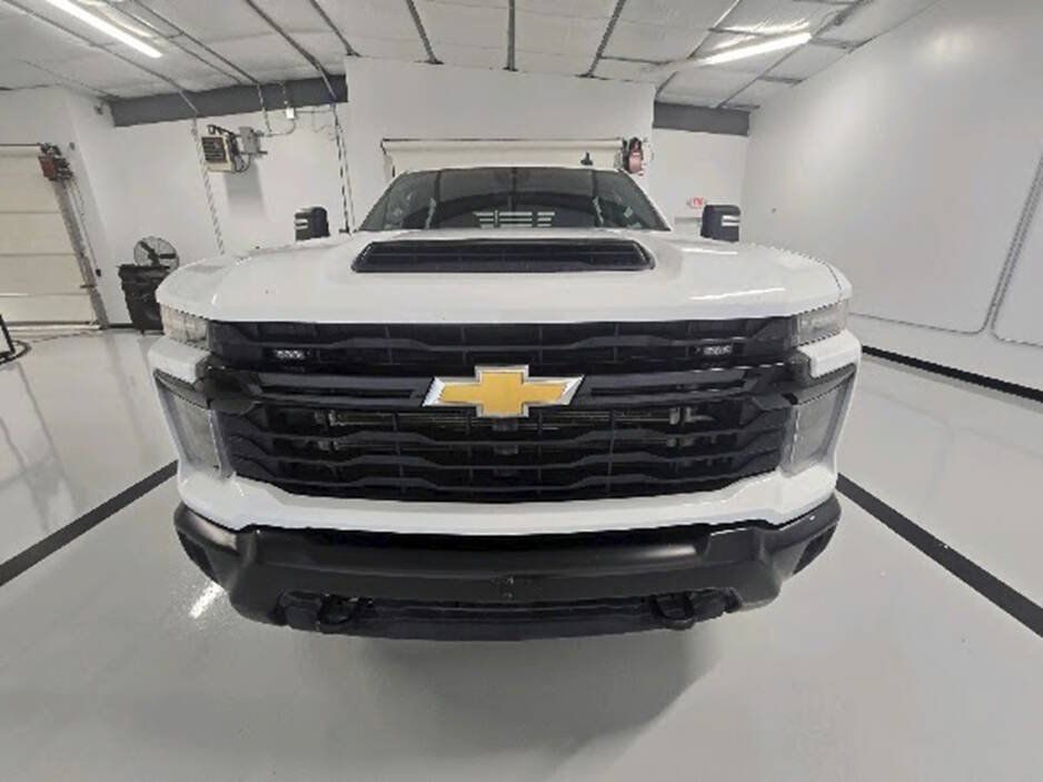 Used 2024 Chevrolet Silverado 2500 W/T w/ WT Fleet Convenience Package AWD/4WD image 4