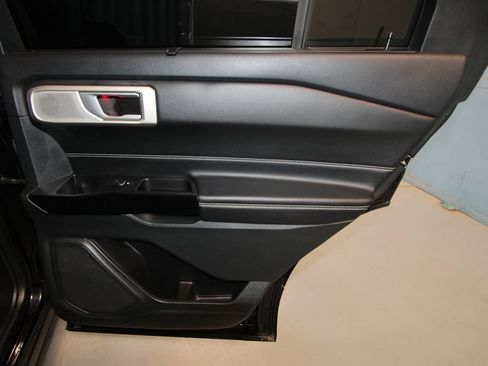 Used 2023 Ford Explorer ST w/ Equipment Group 401A AWD/4WD image 27