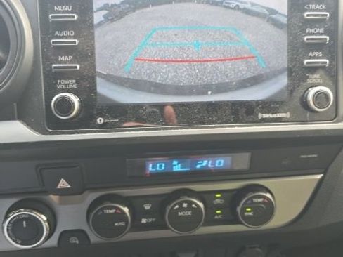 Used 2022 Toyota Tacoma SR AWD/4WD image 11