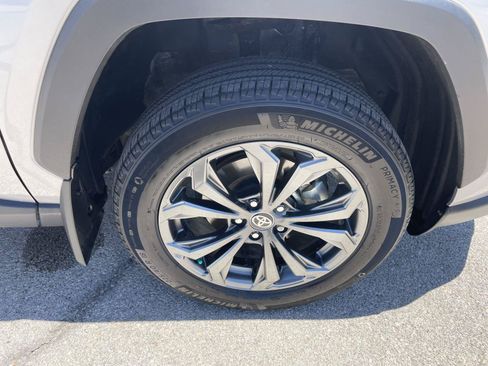Used 2024 Toyota RAV4 XLE Premium AWD/4WD image 32