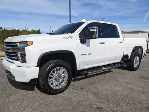 Used 2022 Chevrolet Silverado 2500 High Country w/ Safety Package II image 64