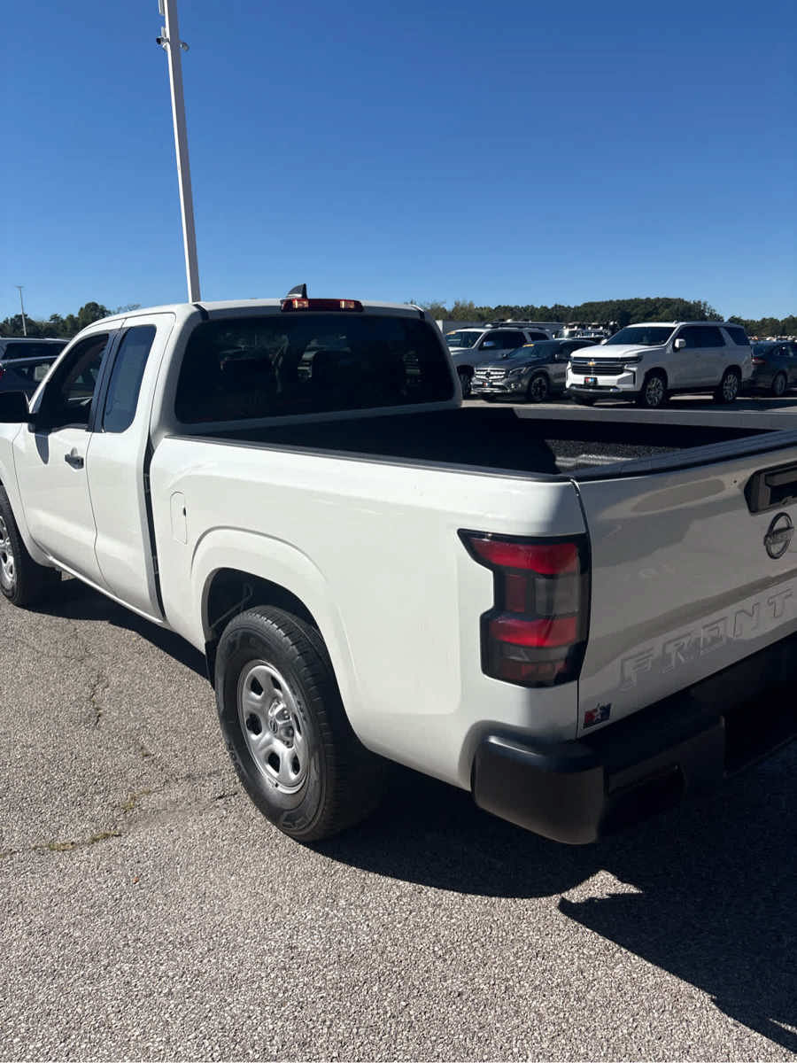 Used 2022 Nissan Frontier S RWD image 20