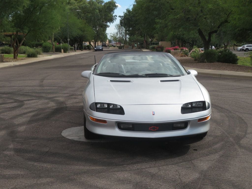 Used 1995 Chevrolet Camaro Z28 RWD image 14