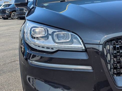 Used 2023 Lincoln Aviator Reserve w/ Equipment Group 201A RWD image 10
