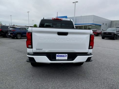 New 2025 Chevrolet Colorado LT w/ LT Convenience Package RWD image 32