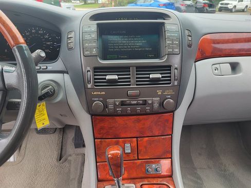 Used 2005 Lexus LS 430 RWD image 13