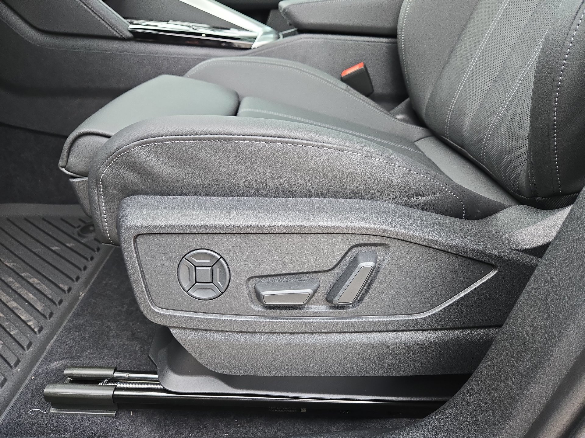 New 2026 Audi Q5 Premium Plus AWD/4WD image 17