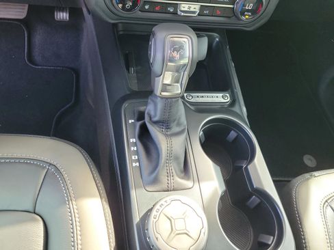 New 2025 Ford Bronco Outer Banks image 19