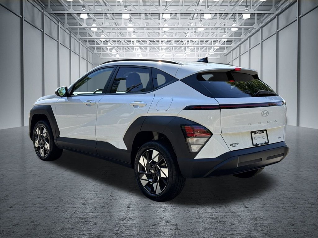 Used 2025 Hyundai Kona SEL AWD/4WD image 6