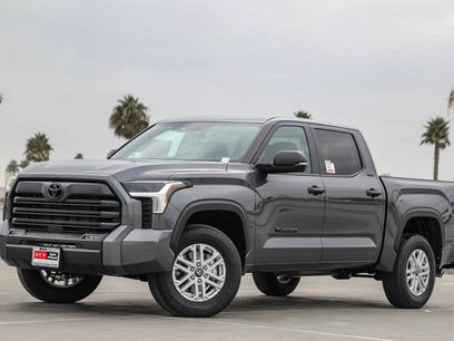 New 2025 Toyota Tundra SR5