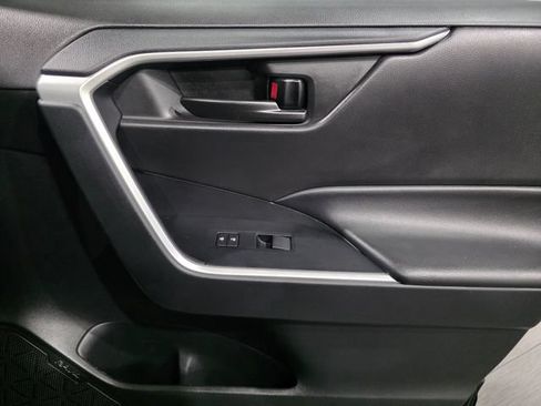 Used 2024 Toyota RAV4 LE AWD/4WD image 13