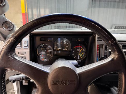 Used 1992 GMC Jimmy AWD/4WD image 64