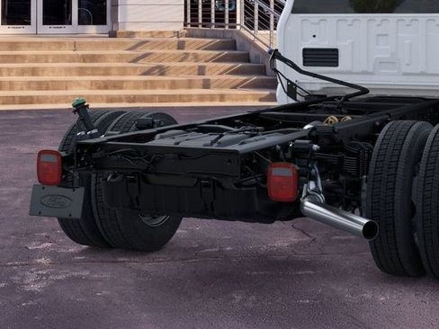 New 2026 Ford F550 2WD SuperCab Super Duty w/ XL Chrome Package image 21