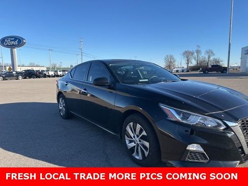 Used 2019 Nissan Altima 2.5 S image 4