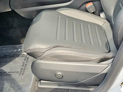 New 2026 Mercedes-Benz GLC 300 4MATIC image 18