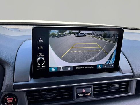 Certified 2025 Honda Pilot EX-L image 11