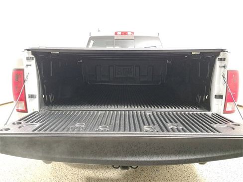 Used 2019 RAM 1500 Big Horn image 10