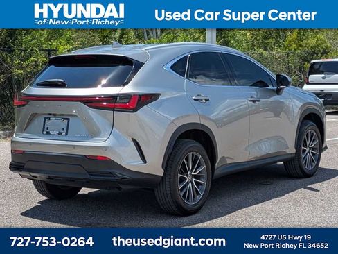 Used 2024 Lexus NX 250 FWD w/ Towing Package (2000 Lbs) image 5