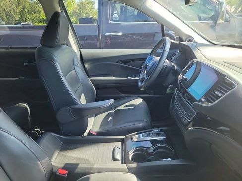 Used 2021 Honda Pilot Elite image 3