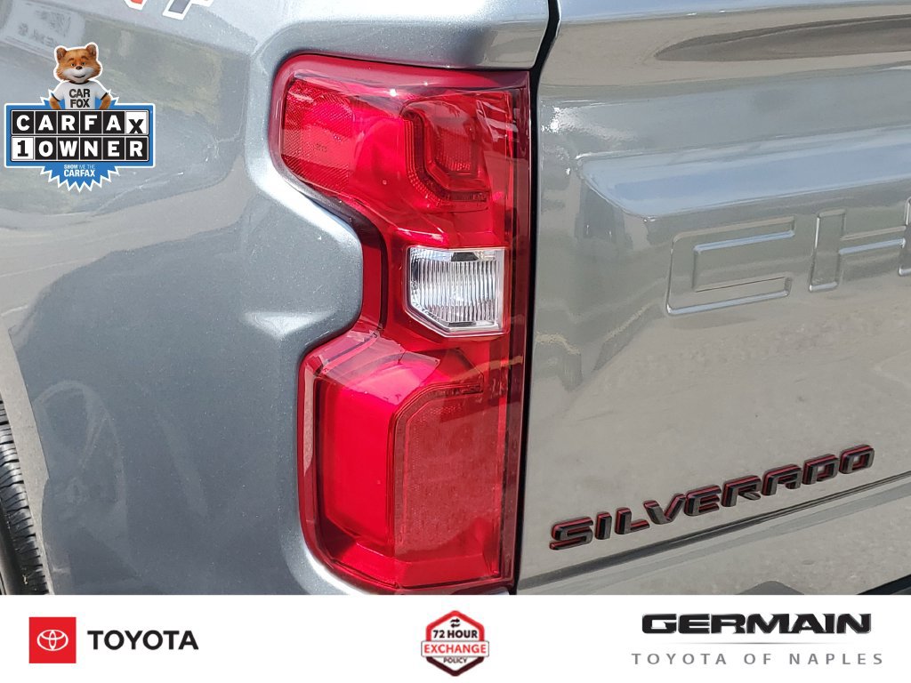 Used 2026 Chevrolet Silverado 1500 RST w/ Redline Edition AWD/4WD image 17
