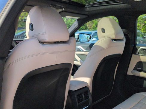 New 2026 BMW i4 xDrive40i w/ Premium Package AWD/4WD image 19
