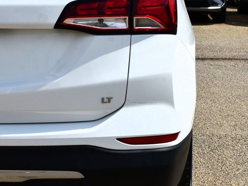 Used 2022 Chevrolet Equinox LT FWD image 11