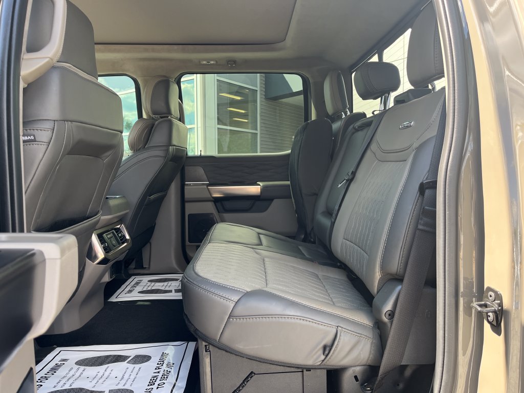 Used 2026 Ford F350 Platinum w/ Platinum Plus Package AWD/4WD image 18