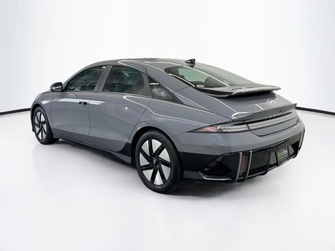 Used 2024 Hyundai Ioniq 6 SE RWD image 5