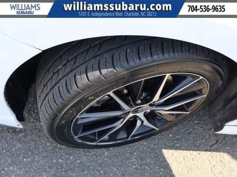 Used 2022 Toyota Camry SE image 42