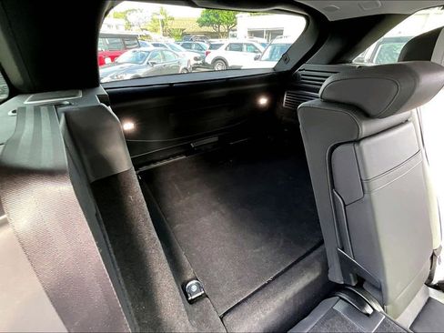 Used 2025 Land Rover Range Rover Sport Dynamic SE image 30