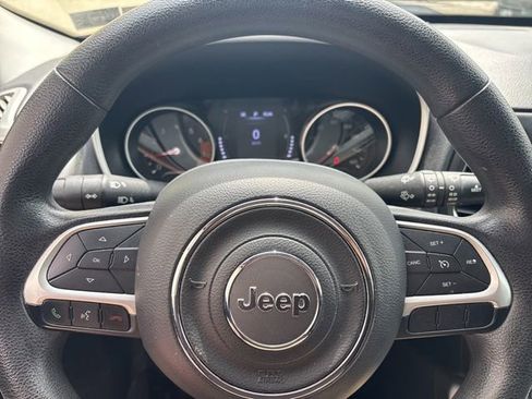 Used 2018 Jeep Compass Sport AWD/4WD image 14