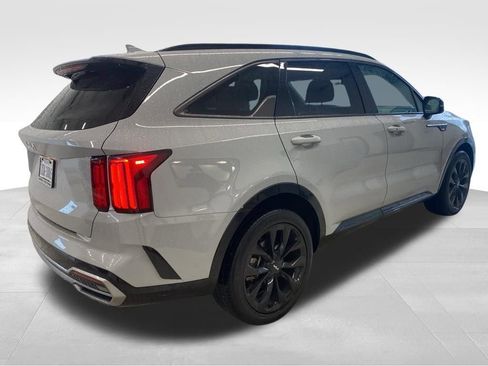 Used 2023 Kia Sorento SX image 7