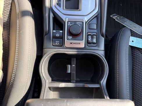 Used 2023 Subaru Forester Premium image 22